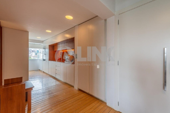 Imagem Imóvel com 2 Quartos à Venda, 158 m² em Petrópolis - Porto Alegre
