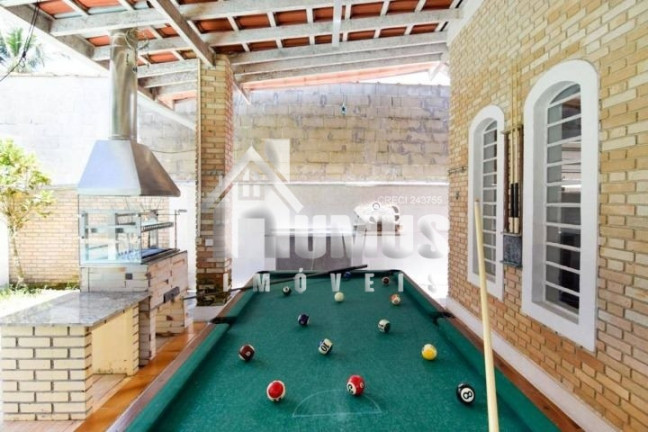 Casa com 3 Quartos à Venda, 262 m² em Enseada - Ubatuba