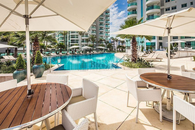 Imagem Apartamento com 3 Quartos à Venda, 140 m² em Balneário Santa Clara - Itajaí