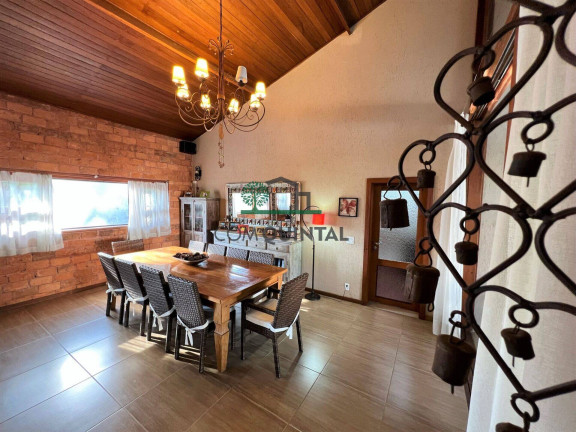 Imagem Casa com 5 Quartos à Venda, 2.000 m² em Parque Dom Henrique - Cotia Imagem Casa com 5 Quartos à Venda, 2.000 m² em Parque Dom Henrique - Cotia