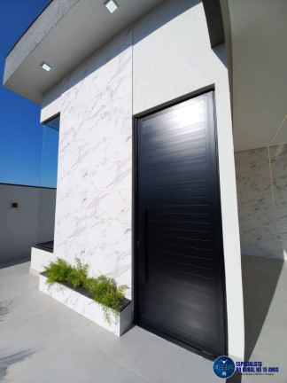 Imagem Casa com 3 Quartos à Venda, 300 m² em Setor Lago Sul - Caldas Novas Imagem Casa com 3 Quartos à Venda, 300 m² em Setor Lago Sul - Caldas Novas