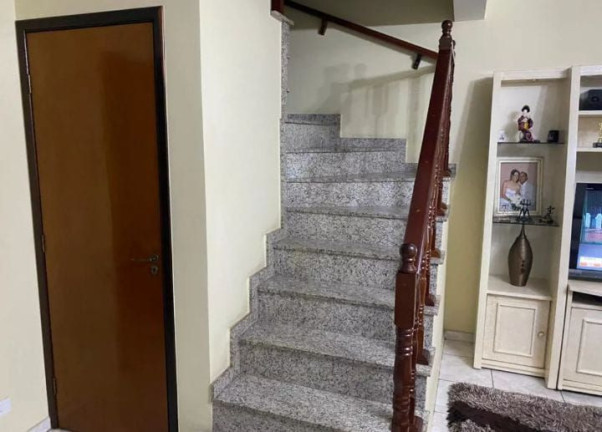 Imagem Sobrado com 3 Quartos à Venda, 165 m² em Vila Acoreana - Poá Imagem Sobrado com 3 Quartos à Venda, 165 m² em Vila Acoreana - Poá