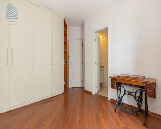 Imagem Imóvel com 4 Quartos à Venda, 172 m² em Moema - São Paulo
