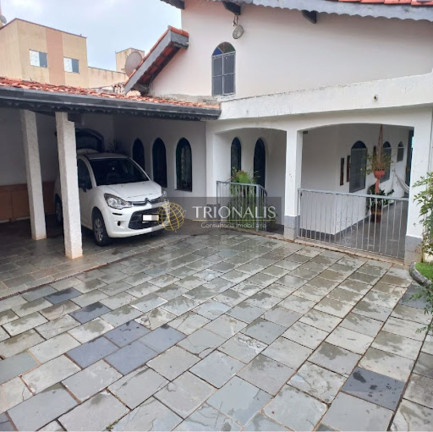 Imagem Casa com 3 Quartos à Venda, 287 m² em Jardim Alvinópolis - Atibaia