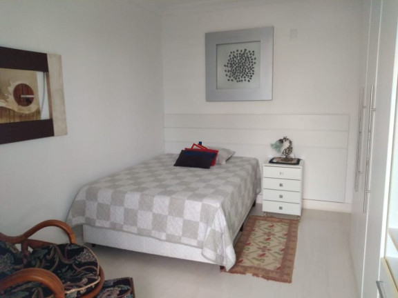 Imagem Sobrado com 4 Quartos à Venda, 651 m² em Jurerê Internacional - Florianópolis Imagem Sobrado com 4 Quartos à Venda, 651 m² em Jurerê Internacional - Florianópolis