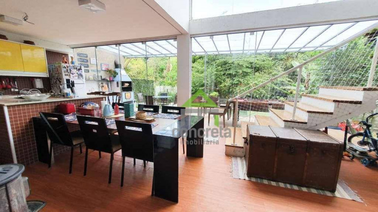 Imagem Casa com 3 Quartos à Venda, 307 m² em Granja Viana - Cotia