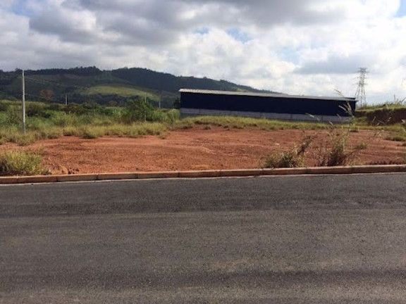 Imagem Imóvel à Venda, 2 m² em Serra Negra - Bom Jesus Dos Perdões Imagem Imóvel à Venda, 2 m² em Serra Negra - Bom Jesus Dos Perdões