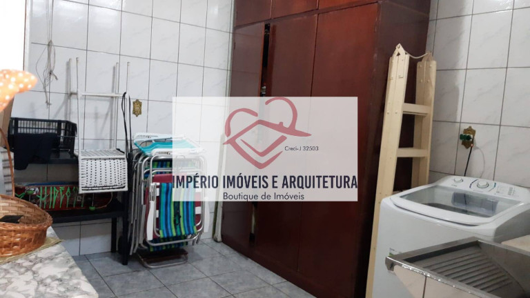 Imagem Casa com 3 Quartos à Venda, em Centro - Caraguatatuba Imagem Casa com 3 Quartos à Venda, em Centro - Caraguatatuba