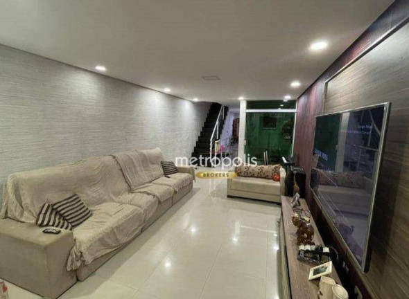 Sobrado com 3 Quartos à Venda, 250 m² em Vila Assunção - Santo André