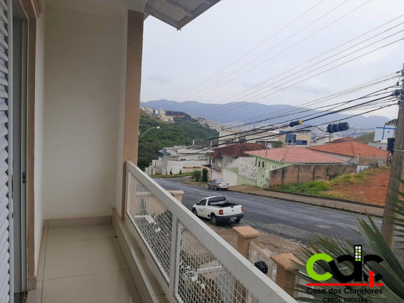 Imagem Sobrado com 3 Quartos à Venda,  em Residencial Morumbí - Poços De Caldas