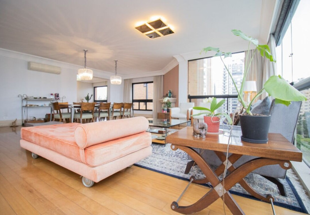 Imagem Apartamento com 3 Quartos à Venda, 247 m² em Vila Suzana - São Paulo Imagem Apartamento com 3 Quartos à Venda, 247 m² em Vila Suzana - São Paulo