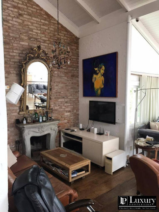 Imagem Casa com 5 Quartos à Venda,  em Lagoa Da Conceição - Florianópolis