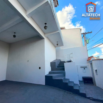 Imagem Casa com 3 Quartos à Venda, 106 m² em Vila Caio Junqueira - Poços De Caldas