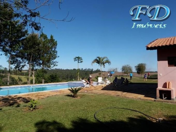 Imagem Chácara com 14 Quartos à Venda, em Jardim América - Bragança Paulista Imagem Chácara com 14 Quartos à Venda, em Jardim América - Bragança Paulista