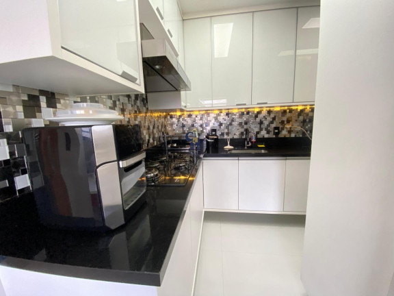 Imagem Apartamento com 3 Quartos à Venda, 137 m² em Pituba - Salvador Imagem Apartamento com 3 Quartos à Venda, 137 m² em Pituba - Salvador