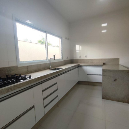 Imagem Casa com 3 Quartos à Venda, 290 m² em Condomínio Residencial Decolores - Birigui
