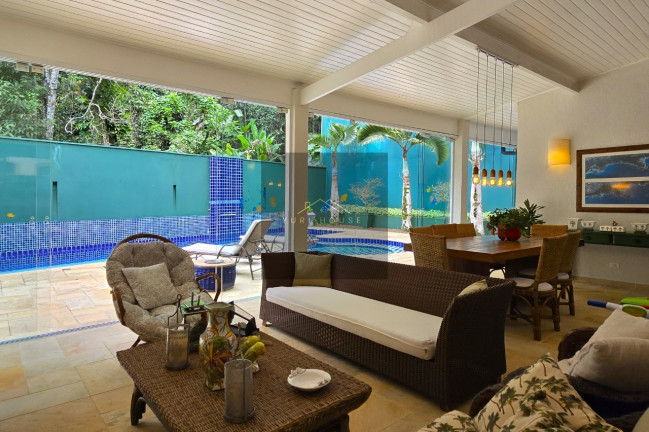 Imagem Casa com 4 Quartos à Venda, 400 m² em Domingas Dias - Ubatuba Imagem Casa com 4 Quartos à Venda, 400 m² em Domingas Dias - Ubatuba
