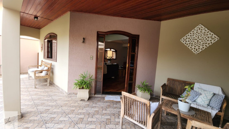 Imagem Casa com 3 Quartos à Venda, 210 m² em Alto Da Colina - Indaiatuba Imagem Casa com 3 Quartos à Venda, 210 m² em Alto Da Colina - Indaiatuba