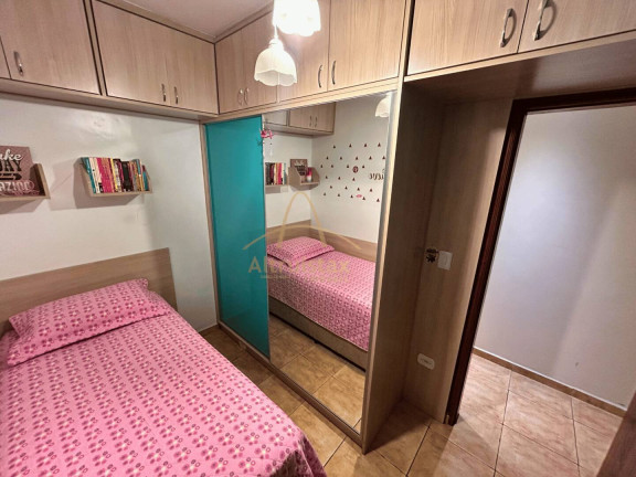 Imagem Casa com 3 Quartos à Venda, em Cipava - Osasco Imagem Casa com 3 Quartos à Venda, em Cipava - Osasco