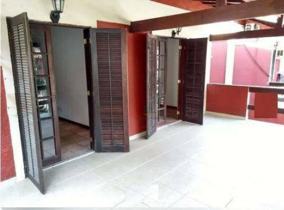 Imagem Casa com 3 Quartos à Venda, 138 m² em Itaipu - Niterói