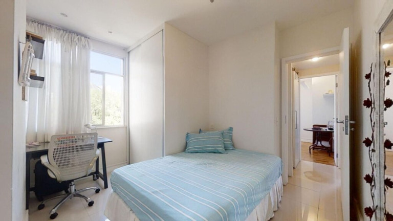 Imagem Imóvel com 2 Quartos à Venda, 75 m² em Lagoa - Rio De Janeiro Imagem Imóvel com 2 Quartos à Venda, 75 m² em Lagoa - Rio De Janeiro
