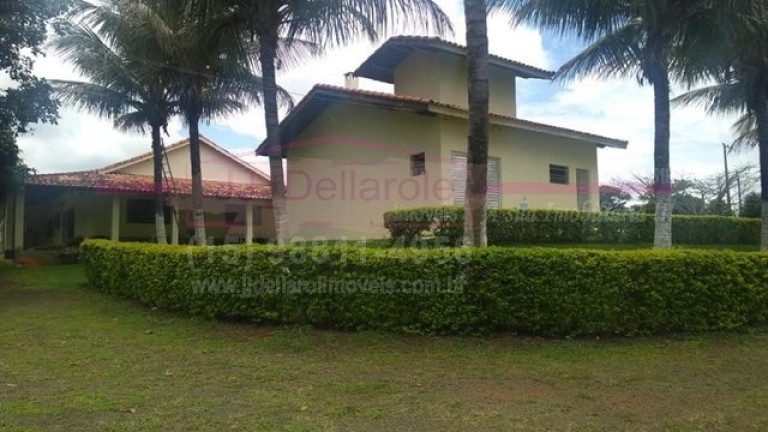 Imagem Chácara com 3 Quartos à Venda, 300 m² em Zona Rural - Boituva