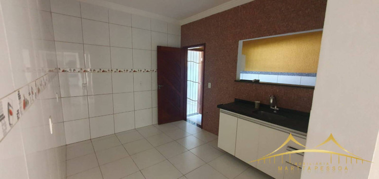 Imagem Casa com 4 Quartos à Venda, 300 m² em Emaus - Parnamirim Imagem Casa com 4 Quartos à Venda, 300 m² em Emaus - Parnamirim