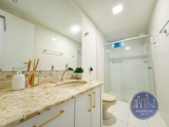 Imagem Apartamento com 4 Quartos para Alugar, 158 m² em Meia Praia - Itapema Imagem Apartamento com 4 Quartos para Alugar, 158 m² em Meia Praia - Itapema