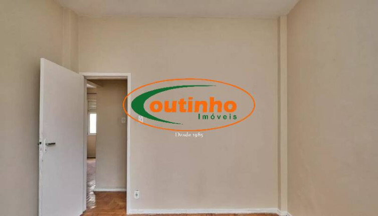 Imagem Apartamento com 2 Quartos à Venda, 80 m² em Tijuca - Rio De Janeiro Imagem Apartamento com 2 Quartos à Venda, 80 m² em Tijuca - Rio De Janeiro