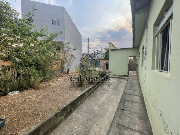 Imagem Casa com 4 Quartos à Venda, 360 m² em Centro - Florestal Imagem Casa com 4 Quartos à Venda, 360 m² em Centro - Florestal