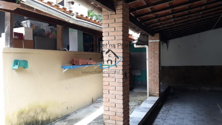 Imagem Casa com 6 Quartos à Venda,  em Jardim Jaqueira - Caraguatatuba
