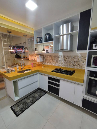 Imagem Casa com 4 Quartos à Venda, em Centro - São Pedro Da Aldeia Imagem Casa com 4 Quartos à Venda, em Centro - São Pedro Da Aldeia