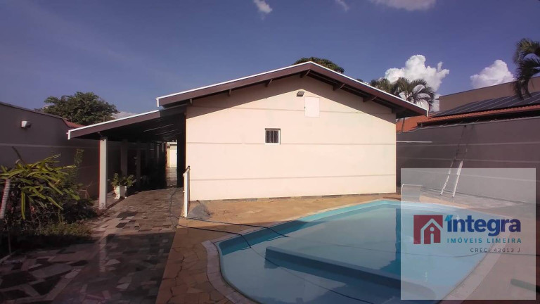 Imagem Casa com 4 Quartos à Venda, 358 m² em Vila Cristóvam - Limeira Imagem Casa com 4 Quartos à Venda, 358 m² em Vila Cristóvam - Limeira