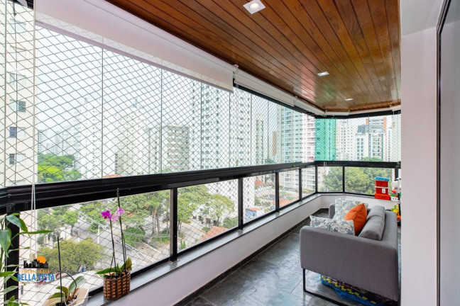 Imagem Apartamento com 4 Quartos à Venda,  em Moema - São Paulo