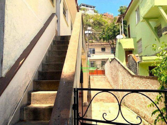 Imagem Casa com 4 Quartos à Venda, 184 m² em São Lourenço - Niterói Imagem Casa com 4 Quartos à Venda, 184 m² em São Lourenço - Niterói