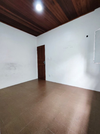 Imagem Casa com 4 Quartos à Venda, 192 m² em Redenção - Manaus