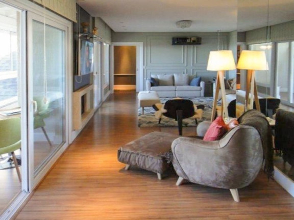 Imagem Cobertura com 4 Quartos à Venda, 196 m² em Centro - Gramado