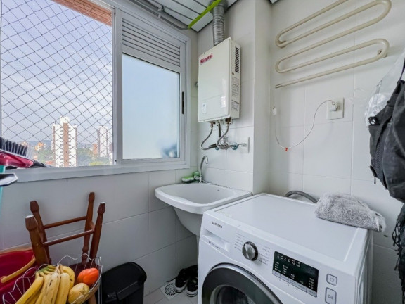 Imagem Imóvel com 2 Quartos à Venda, 72 m² em Petrópolis - Porto Alegre