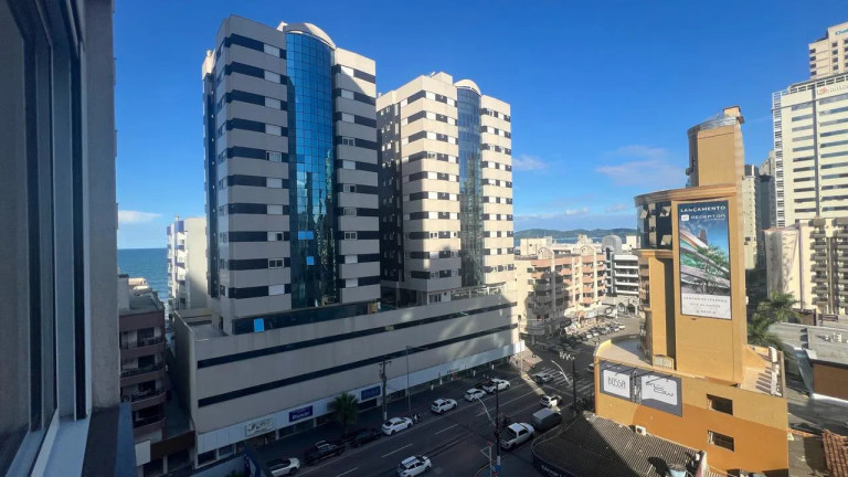 Imagem Apartamento com 4 Quartos à Venda, 268 m² em Meia Praia - Itapema