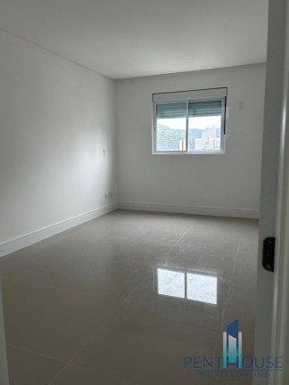 Imagem Apartamento com 3 Quartos à Venda, 116 m² em Centro - Balneário Camboriú Imagem Apartamento com 3 Quartos à Venda, 116 m² em Centro - Balneário Camboriú