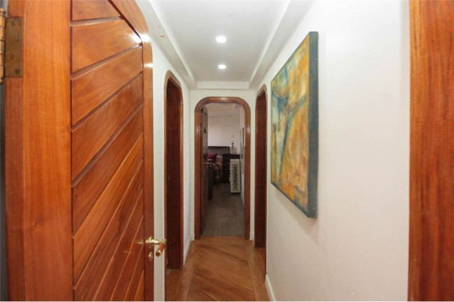 Imagem Imóvel com 3 Quartos à Venda, 470 m² em Jardim Avelino - São Paulo