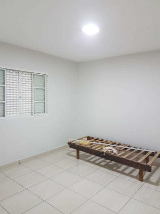 Imagem Casa com 3 Quartos à Venda, 140 m² em Vila Bela Vista - Botucatu