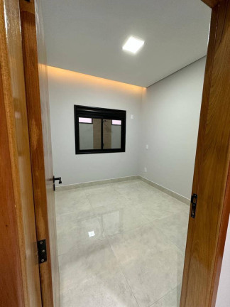 Imagem Casa com 3 Quartos à Venda, 200 m² em Loteamento Park Gran Reserve - Indaiatuba