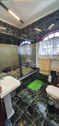 Imagem Casa com 3 Quartos à Venda,  em Jardim Santa Teresa - Jundiaí