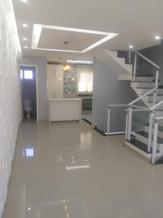 Sobrado com 2 Quartos à Venda, 118 m² em Vila Ema - São Paulo