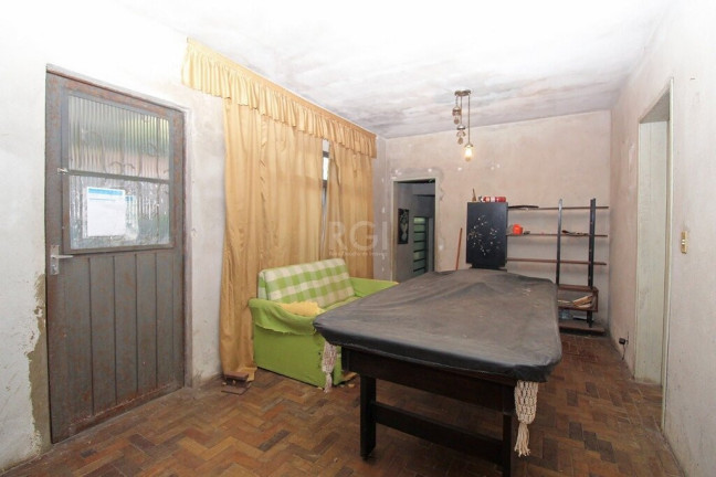 Imagem Casa com 4 Quartos à Venda, 300 m² em Glória - Porto Alegre