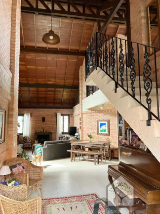 Imagem Casa com 2 Quartos à Venda, 304 m² em Sambaqui - Florianópolis Imagem Casa com 2 Quartos à Venda, 304 m² em Sambaqui - Florianópolis