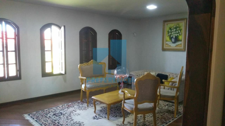Imagem Casa com 6 Quartos à Venda, 416 m² em Oficinas - Ponta Grossa