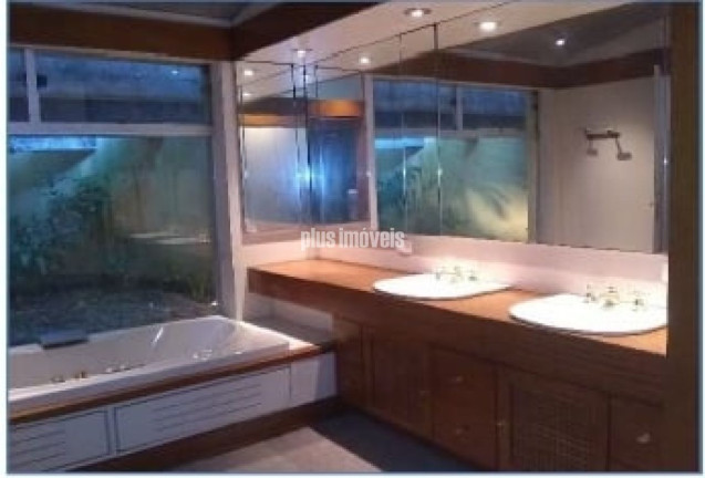 Imagem Casa com 4 Quartos para Alugar, 599 m² em Cidade Jardim - São Paulo Imagem Casa com 4 Quartos para Alugar, 599 m² em Cidade Jardim - São Paulo