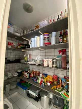 Imagem Casa com 4 Quartos à Venda, 500 m² em Jóquei - Teresina